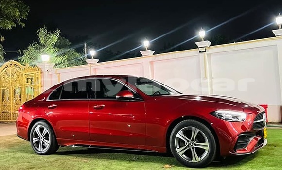 Buy Used Mercedes-Benz C–Class Red Car in Vientiane in Vientiane Province Buy Used Mercedes-Benz C–Class Red Car in Vientiane in Vientiane Province