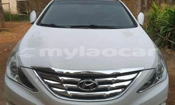 Buy Used Hyundai Sonata White Car in Vientiane in Vientiane Province Buy Used Hyundai Sonata White Car in Vientiane in Vientiane Province