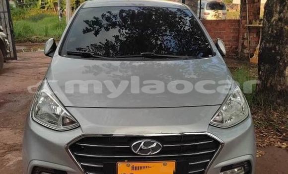 Buy Used Toyota Vitz Other Car in Vientiane in Vientiane Province