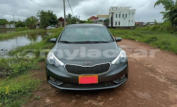 Buy Used Kia Sorento Other Car in Vientiane in Vientiane Province Buy Used Kia Sorento Other Car in Vientiane in Vientiane Province