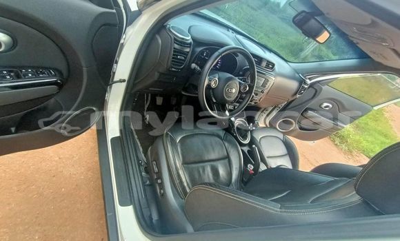 Buy Used Kia Carstar White Car in Vientiane in Vientiane Province Buy Used Kia Carstar White Car in Vientiane in Vientiane Province