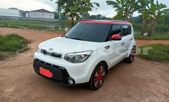 Buy Used Kia Carstar White Car in Vientiane in Vientiane Province Buy Used Kia Carstar White Car in Vientiane in Vientiane Province