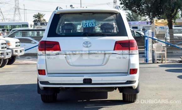 Buy Import Toyota Land Cruiser White Car in Import - Dubai in Attapeu Province Buy Import Toyota Land Cruiser White Car in Import - Dubai in Attapeu Province