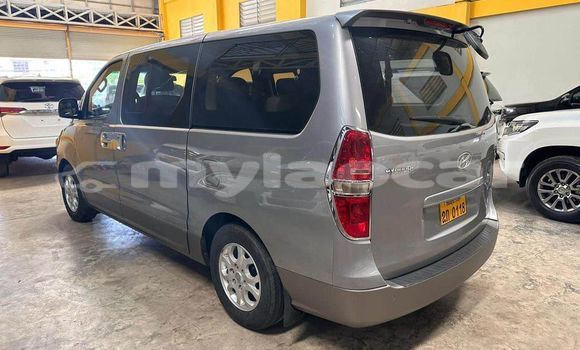 Buy Used Hyundai H1 Other Car in Vientiane in Vientiane Province Buy Used Hyundai H1 Other Car in Vientiane in Vientiane Province