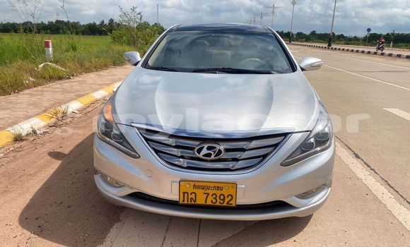 Buy Used Hyundai Sonata Other Car in Vientiane in Vientiane Province Buy Used Hyundai Sonata Other Car in Vientiane in Vientiane Province