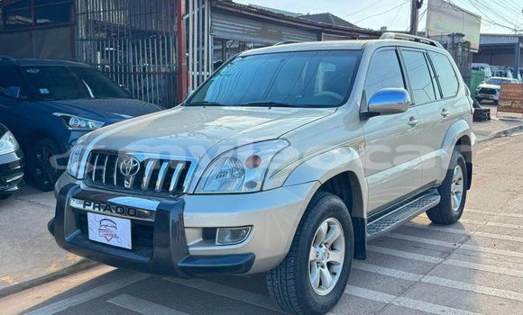 Buy Used Toyota Land Cruiser Prado Other Car in Vientiane in Vientiane Province Buy Used Toyota Land Cruiser Prado Other Car in Vientiane in Vientiane Province