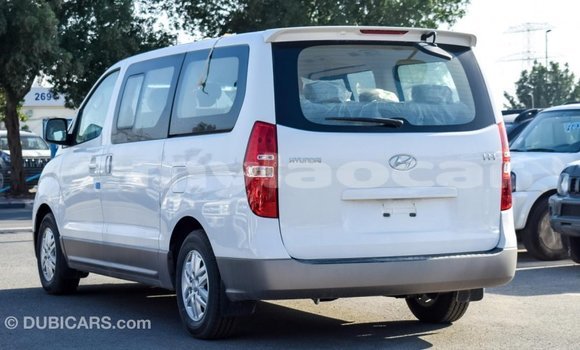 ຊື້ ການ ນຳ ເຂົ້າ Hyundai Accent White ລົດ ໃນ Import - Dubai ໃນ Attapeu Province ຊື້ ການ ນຳ ເຂົ້າ Hyundai Accent White ລົດ ໃນ Import - Dubai ໃນ Attapeu Province