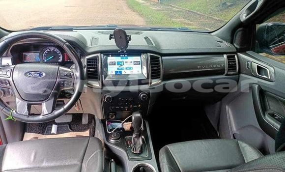 Buy Used Toyota Fortuner Red Car in Vientiane in Vientiane Province Buy Used Toyota Fortuner Red Car in Vientiane in Vientiane Province