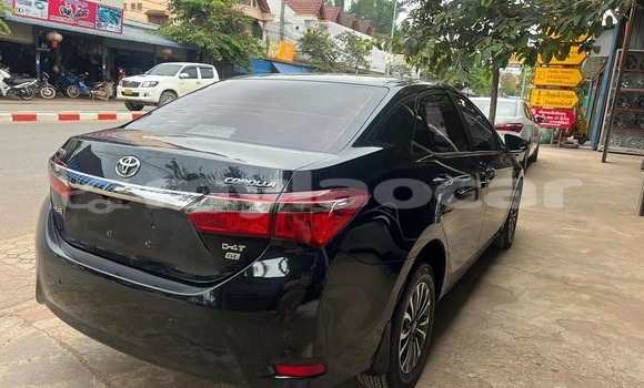 Buy Used Toyota Camry Black Car in Vientiane in Vientiane Province Buy Used Toyota Camry Black Car in Vientiane in Vientiane Province