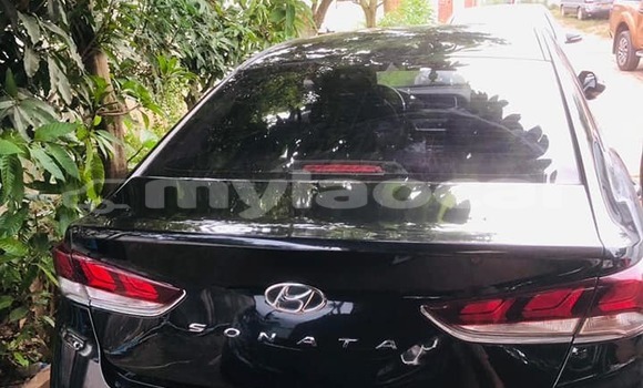 Buy Used Hyundai Sonata Black Car in Vientiane in Vientiane Province Buy Used Hyundai Sonata Black Car in Vientiane in Vientiane Province