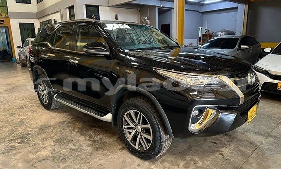 Buy Used Toyota Fortuner Black Car in Vientiane in Vientiane Province Buy Used Toyota Fortuner Black Car in Vientiane in Vientiane Province