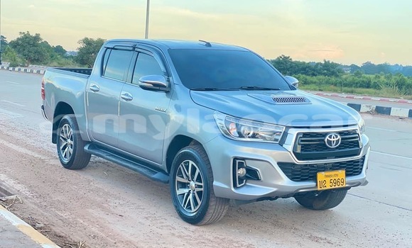 Buy Used Toyota Hiluxe Revo Other Car in Vientiane in Vientiane Province Buy Used Toyota Hiluxe Revo Other Car in Vientiane in Vientiane Province