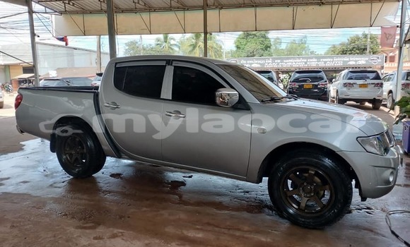 Buy Used Mitsubishi Triton Other Car in Vientiane in Vientiane Province