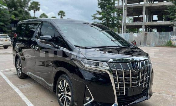 Buy Used Toyota Alphard Other Car in Vientiane in Vientiane Province