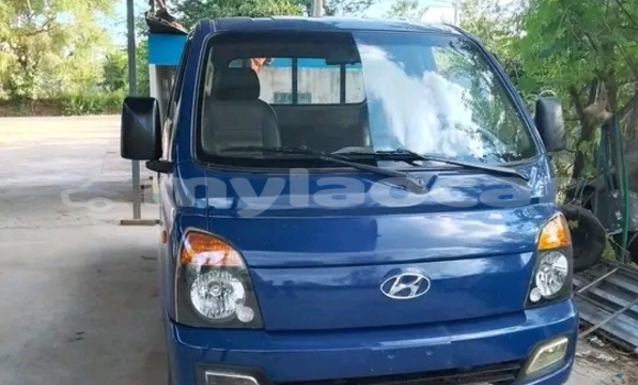 ຊື້ ໃຊ້ແລ້ວ Ford Capri Blue ລົດ ໃນ Ban Houayxay ໃນ Bokeo Province