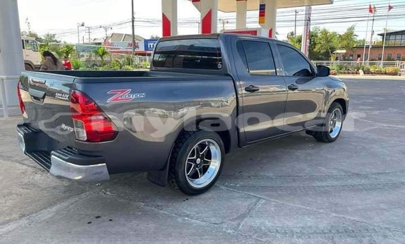 Buy Used Toyota Hilux Other Car in Vientiane in Vientiane Province Buy Used Toyota Hilux Other Car in Vientiane in Vientiane Province