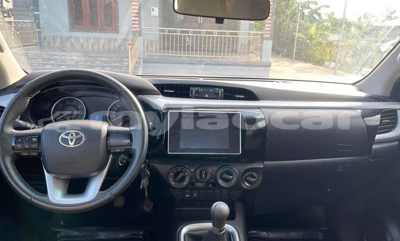 Buy Used Toyota Hilux Other Car in Vientiane in Vientiane Province Buy Used Toyota Hilux Other Car in Vientiane in Vientiane Province