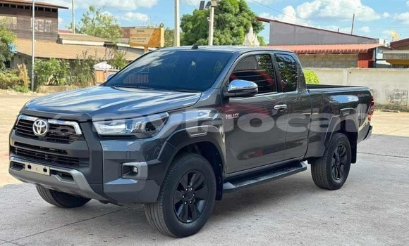 Buy Used Toyota Hiluxe Revo Other Car in Vientiane in Vientiane Province Buy Used Toyota Hiluxe Revo Other Car in Vientiane in Vientiane Province