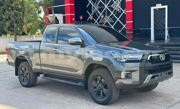 Buy Used Toyota Hiluxe Revo Other Car in Vientiane in Vientiane Province Buy Used Toyota Hiluxe Revo Other Car in Vientiane in Vientiane Province