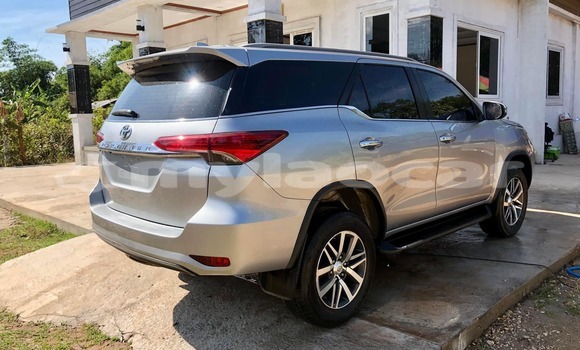 Buy Used Toyota Fortuner Other Car in Vientiane in Vientiane Province Buy Used Toyota Fortuner Other Car in Vientiane in Vientiane Province