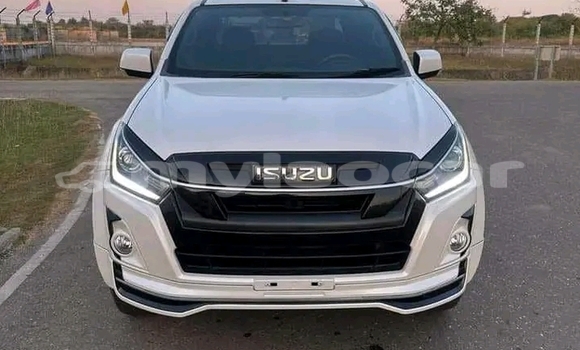 Buy Used Suzuki Reno White Car in Ban Nahin in Oudômxai Province Buy Used Suzuki Reno White Car in Ban Nahin in Oudômxai Province