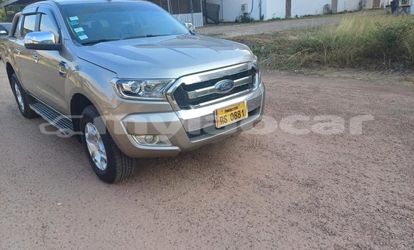 Buy Used Ford Escape White Car in Huayxay in Bokeo Province Buy Used Ford Escape White Car in Huayxay in Bokeo Province