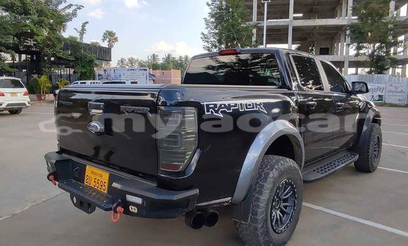 Buy Used Ford Escape Black Car in Vientiane in Vientiane Province Buy Used Ford Escape Black Car in Vientiane in Vientiane Province