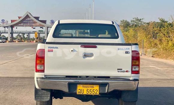 Buy Used Toyota Vigo White Car in Vientiane in Vientiane Province Buy Used Toyota Vigo White Car in Vientiane in Vientiane Province