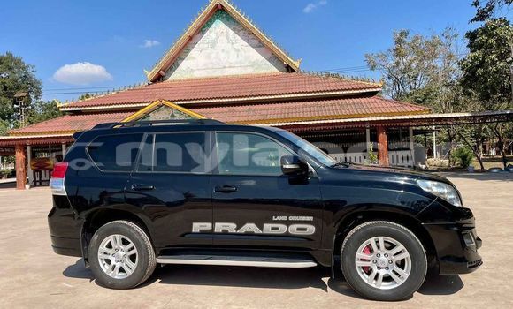 Buy Used Toyota Prado Black Car in Vientiane in Vientiane Province Buy Used Toyota Prado Black Car in Vientiane in Vientiane Province