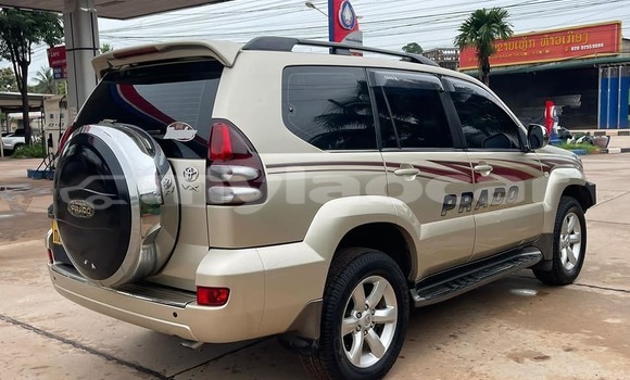 Buy Used Toyota Prado Other Car in Vientiane in Vientiane Province Buy Used Toyota Prado Other Car in Vientiane in Vientiane Province