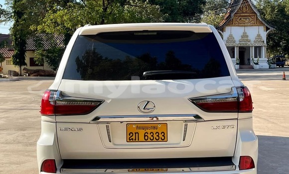 Buy Used Lexus LX 570 White Car in Vientiane in Vientiane Province Buy Used Lexus LX 570 White Car in Vientiane in Vientiane Province