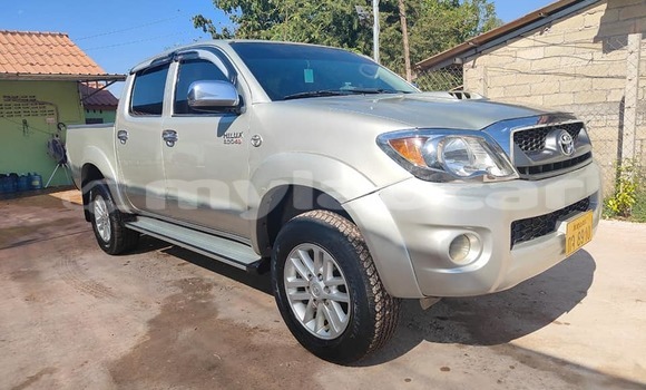 Buy Used Toyota Hilux Other Car in Vientiane in Vientiane Province Buy Used Toyota Hilux Other Car in Vientiane in Vientiane Province