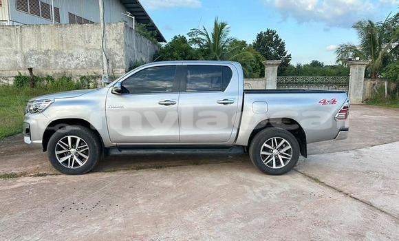 Buy Used Toyota Hiluxe Revo Other Car in Vientiane in Vientiane Province Buy Used Toyota Hiluxe Revo Other Car in Vientiane in Vientiane Province
