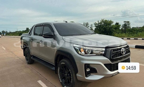 Buy Used Toyota Hilux Other Car in Vientiane in Vientiane Province Buy Used Toyota Hilux Other Car in Vientiane in Vientiane Province