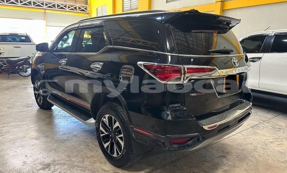 Buy Used Toyota Fortuner Black Car in Attapeu in Attapeu Province Buy Used Toyota Fortuner Black Car in Attapeu in Attapeu Province