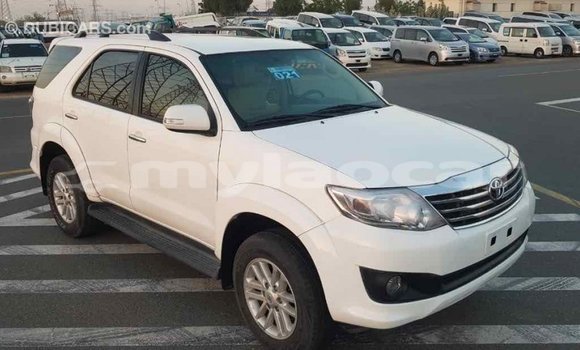Buy Import Toyota Fortuner White Car in Import - Dubai in Attapeu Province Buy Import Toyota Fortuner White Car in Import - Dubai in Attapeu Province