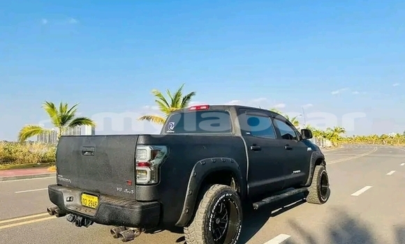 Buy Used Toyota Camry Black Car in Import - Dubai in Attapeu Province Buy Used Toyota Camry Black Car in Import - Dubai in Attapeu Province