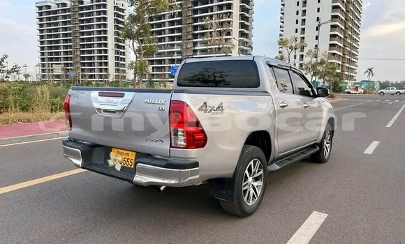 Buy Used Toyota Hilux Other Car in Import - Dubai in Attapeu Province Buy Used Toyota Hilux Other Car in Import - Dubai in Attapeu Province