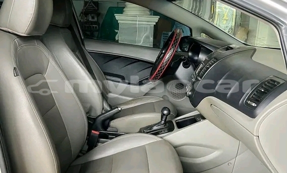Buy Used Kia Cee'd Other Car in Import - Dubai in Attapeu Province Buy Used Kia Cee'd Other Car in Import - Dubai in Attapeu Province