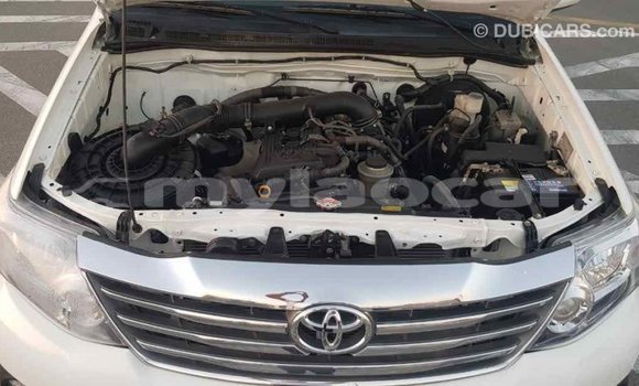 Buy Import Toyota Fortuner White Car in Import - Dubai in Attapeu Province Buy Import Toyota Fortuner White Car in Import - Dubai in Attapeu Province