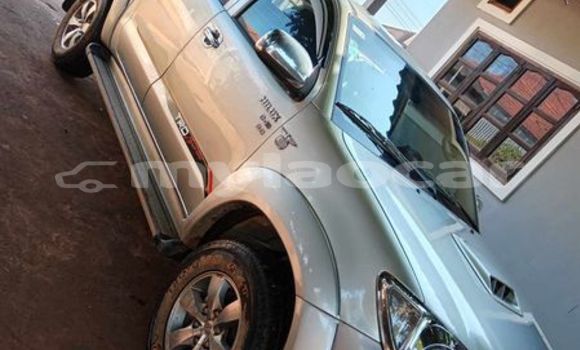 Buy Used Toyota Hilux Other Car in Vientiane in Vientiane Province Buy Used Toyota Hilux Other Car in Vientiane in Vientiane Province