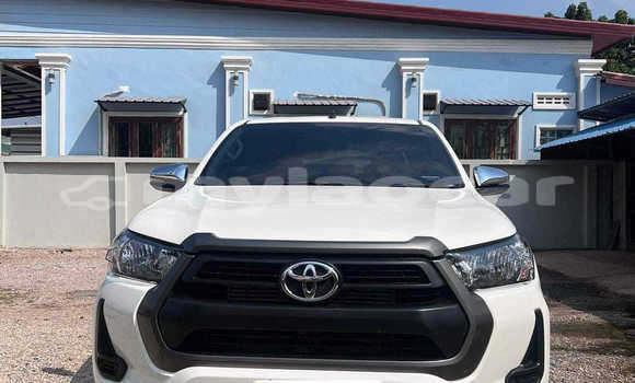 Buy Used Toyota Hilux Other Car in Vientiane in Vientiane Province Buy Used Toyota Hilux Other Car in Vientiane in Vientiane Province