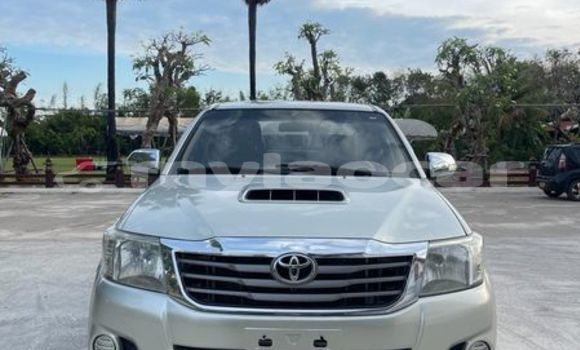 Buy Used Toyota Hilux Other Car in Vientiane in Vientiane Province Buy Used Toyota Hilux Other Car in Vientiane in Vientiane Province