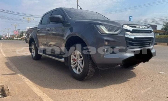 Buy Used Isuzu D–MAX Black Car in Vientiane in Vientiane Province Buy Used Isuzu D–MAX Black Car in Vientiane in Vientiane Province