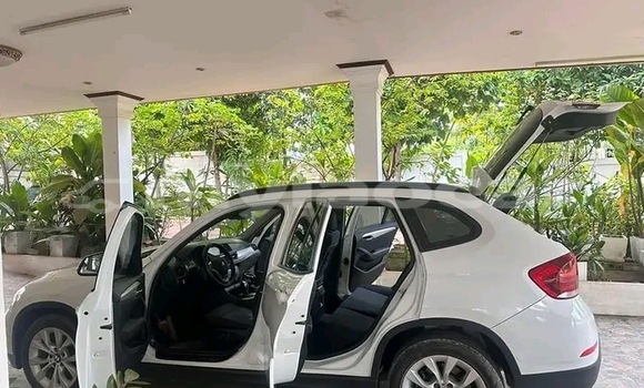 Buy Used BMW 2er Active Tourer White Car in Muang Khongxedon in Champasak Province Buy Used BMW 2er Active Tourer White Car in Muang Khongxedon in Champasak Province