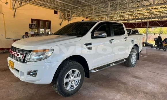 Buy Used Chery Arrizo 7 White Car in Luang Namtha in Luang Namtha Province Buy Used Chery Arrizo 7 White Car in Luang Namtha in Luang Namtha Province