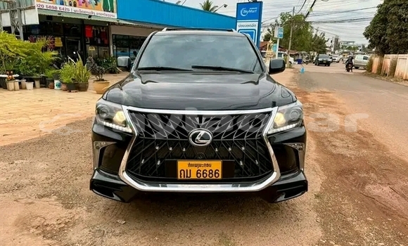 Buy Used Lexus LX 570 Black Car in Vientiane in Vientiane Province Buy Used Lexus LX 570 Black Car in Vientiane in Vientiane Province