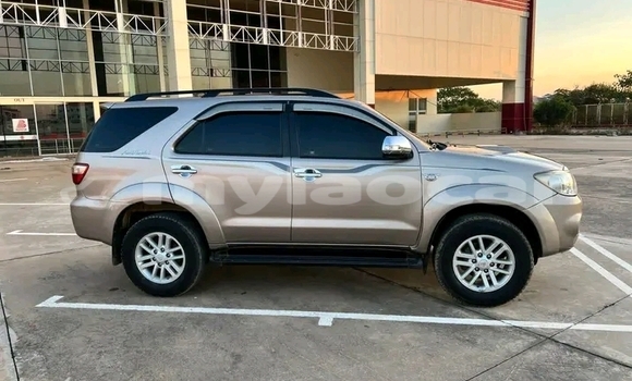 Buy Used BMW 327 Other Car in Luang Prabang in Louangphabang Province Buy Used BMW 327 Other Car in Luang Prabang in Louangphabang Province