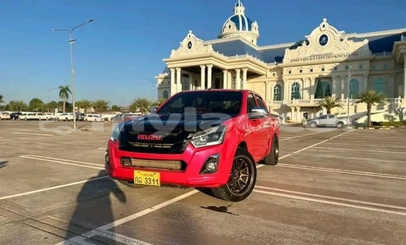 Buy Used Changan Eado Red Car in Luang Prabang in Louangphabang Province Buy Used Changan Eado Red Car in Luang Prabang in Louangphabang Province