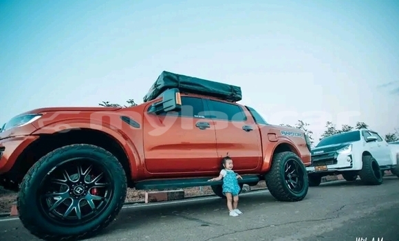 Buy Used Land Rover Range Rover Velar Other Car in Luang Prabang in Louangphabang Province Buy Used Land Rover Range Rover Velar Other Car in Luang Prabang in Louangphabang Province